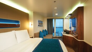 1548636774.585_c362_Norwegian Cruise Line Norwegian Breakaway Accommodation Balcony Stateroom.jpg